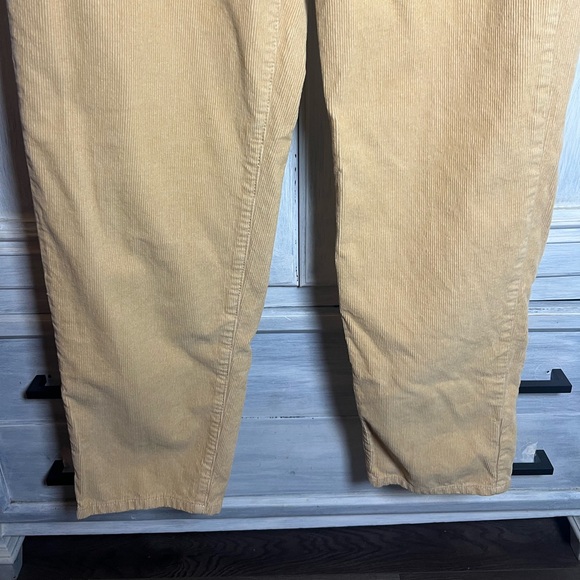 BDG Tan Pegged Cowboy Relaxed‎ Straight Corduroy Pants Academia Classic Preppy - Picture 5 of 10